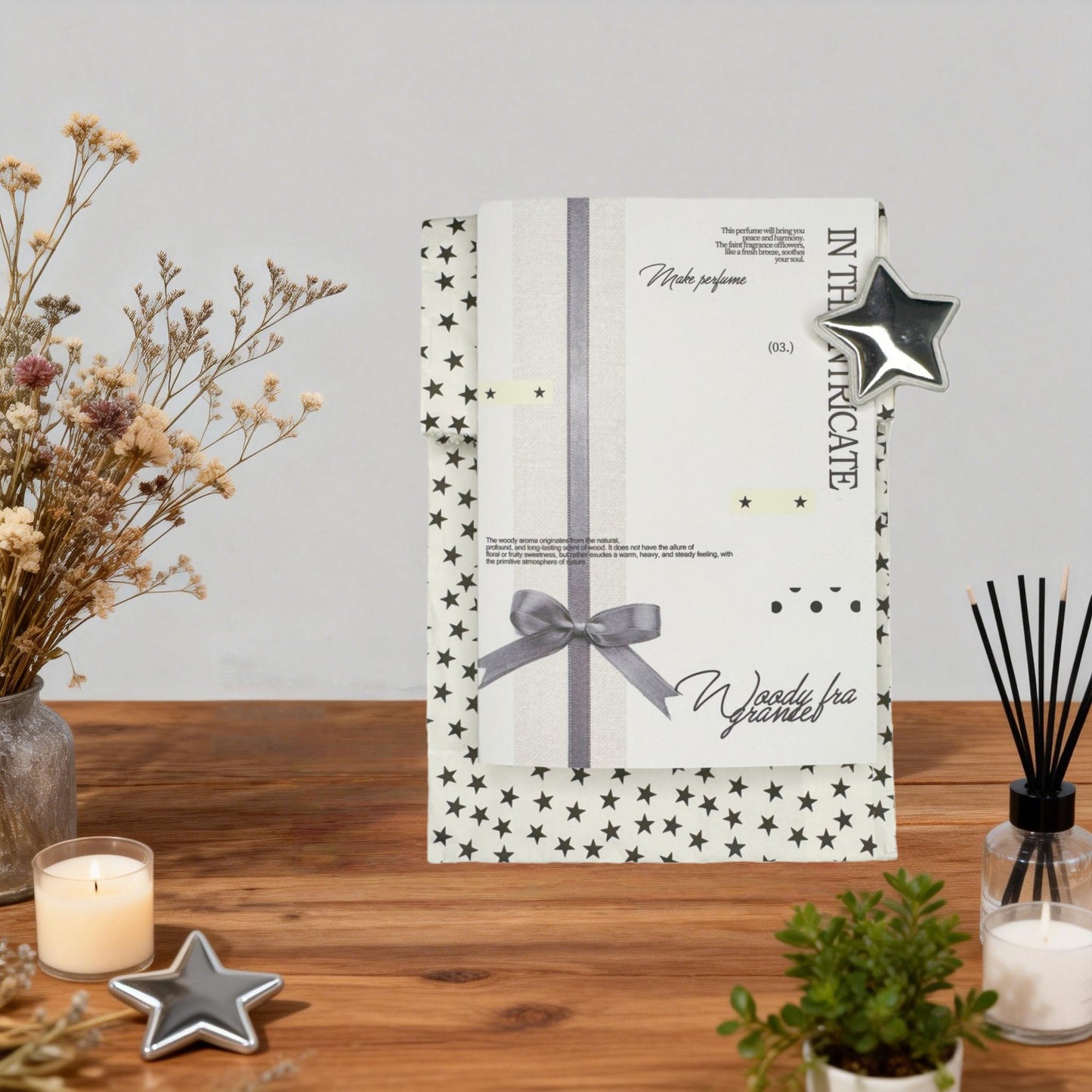 Fragrance Black & White Tones Aesthetic Multi-Functional Foldable Folio Art Print - 5 PCS